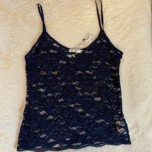 New 💥 Mango lace shirt